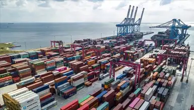 Ekim Ayında Dış Ticaret Açığı Azaldı