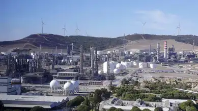 Türkiye'nin Ocak Ayı Petrol İthalatı Azaldı