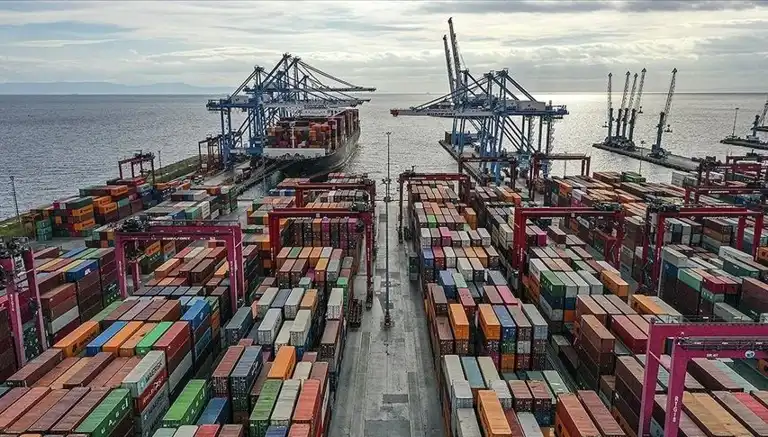 Kasım Ayında 7,3 Milyar Dolarlık Dış Ticaret Açığı Açıklandı Kasım Ayında 7,3 Milyar Dolarlık Dış Ticaret Açığı Açıklandı
