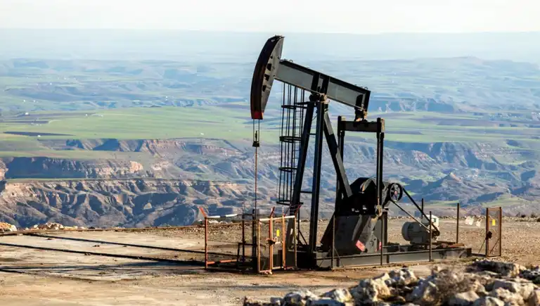 Petrol ihracatında büyük indirim: Ülkenin ekonomik kırılganlığı ortaya çıktı